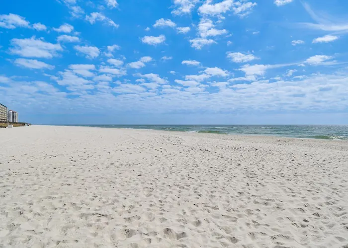 Resort Perks! Family-Friendly Perdido Key Cottage * Pensacola